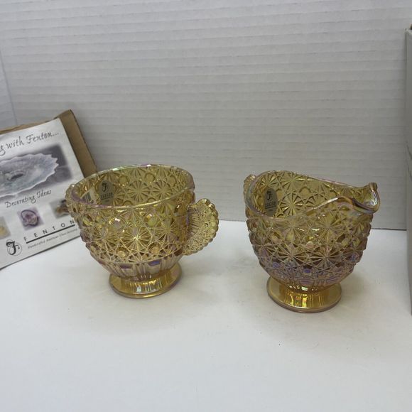 Fenton Art Glass Yellow Amber Daisy And Button And Bows Creamer‎ & Sugar Set - Picture 3 of 7